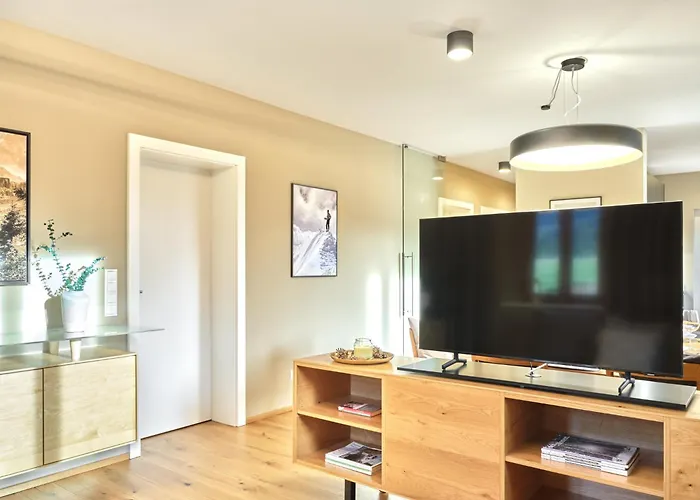 Mountain Lover Two Tauplitz